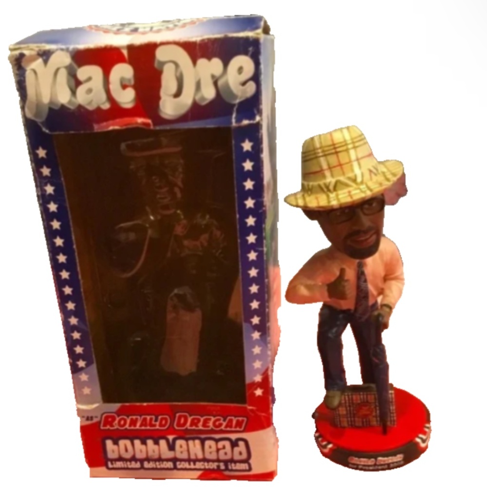LTD EDITION RAPPING BOBBLEHEAD MAC DRE AS RONALD DREGAN #477 of 2500